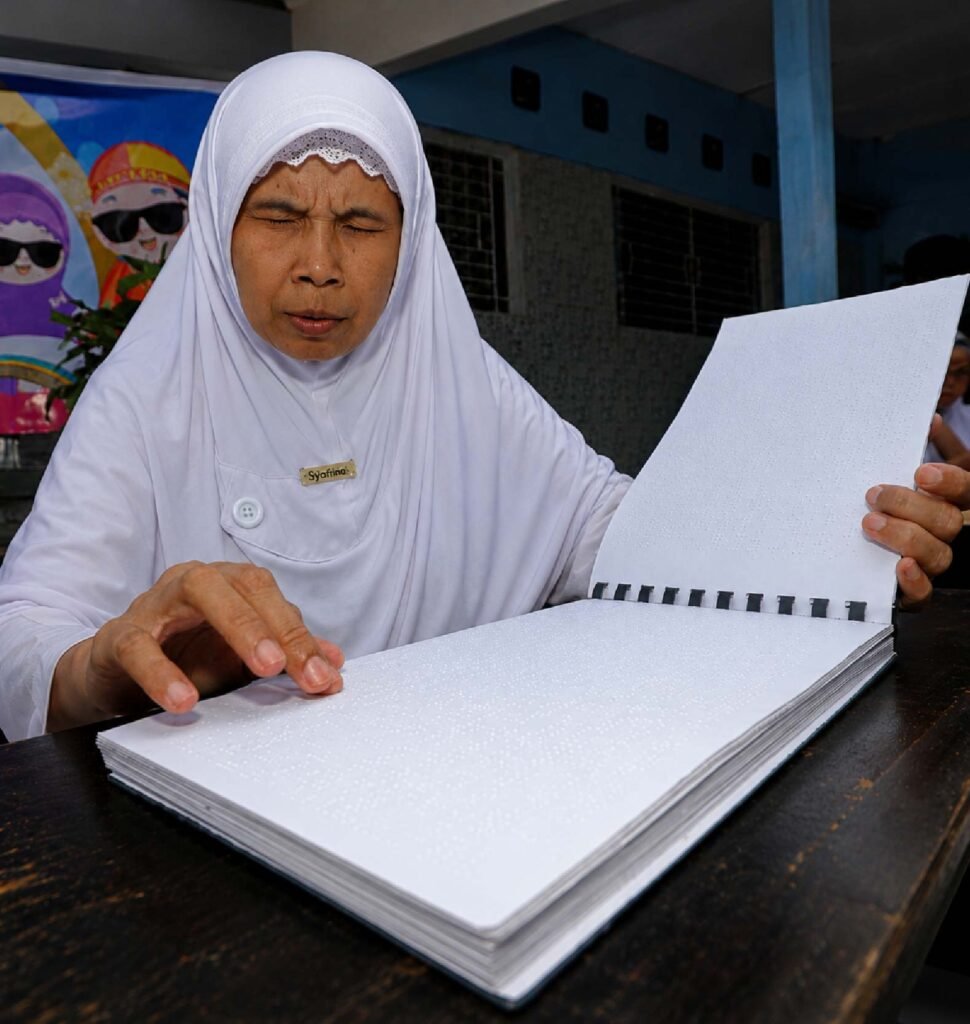 wakaf quran braille
